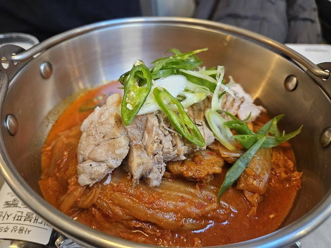 느린마을양조장 제주시청점 - 외식업