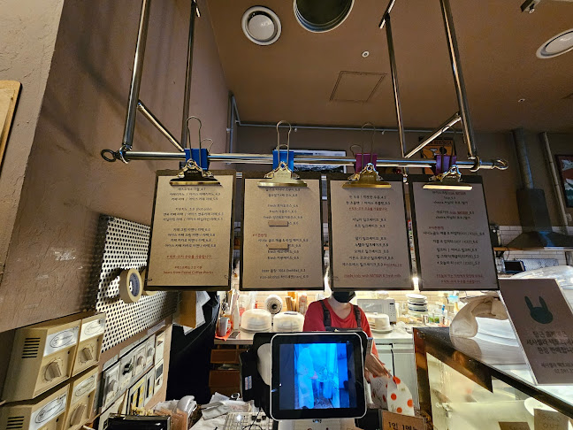 경기도 성남시 분당구 분당내곡로 151