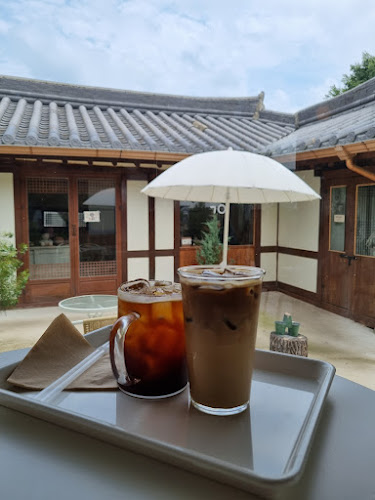 너의고요 카페 - 외식업