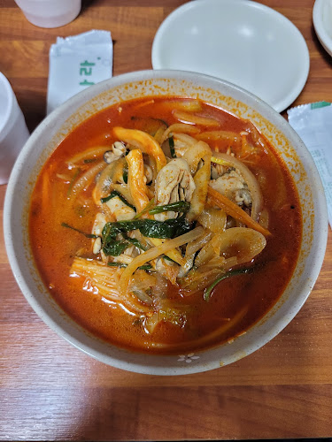 Opinii despre 일품향 în 정읍시 - 외식업