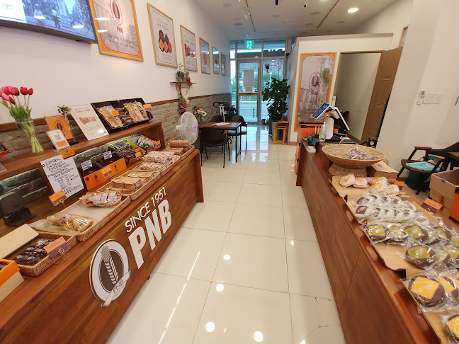 PNB풍년제과 전주 고속터미널점 - 외식업