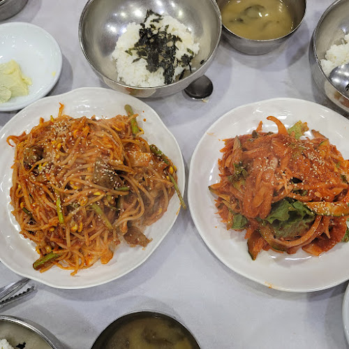 Opinii despre 여정식당여문점 în 여수시 - 외식업