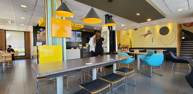 맥도날드 충남아산DT점 - 외식업