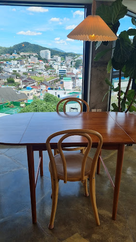 경상남도 통영시 뚝지먼당길 74-9 2층