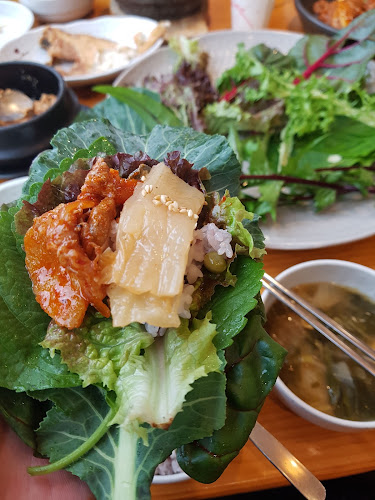 Opinii despre 매화쌈밥 광명점 în 광명시 - 외식업