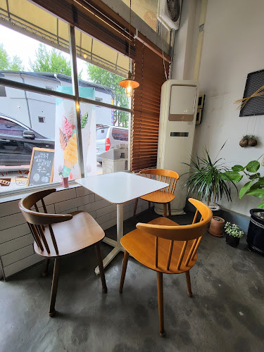 휴일커피 - 수원시