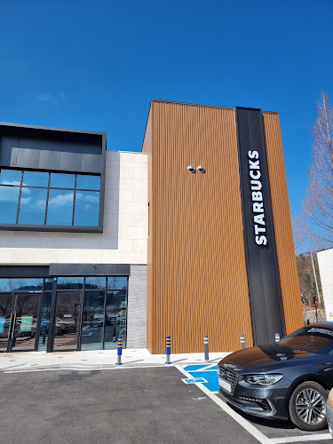 스타벅스 계룡대실DT점 - 외식업