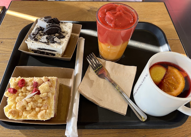 Opinii despre TWOSOME PLACE în 김해시 - 외식업