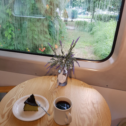 Comentarii opinii despre Station-A