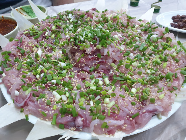 Opinii despre 송림회집 în 창원시 - 외식업