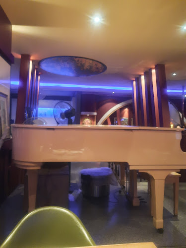 아테네레스토랑 - 외식업