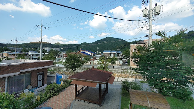 Comentarii opinii despre 썬댄스 전주