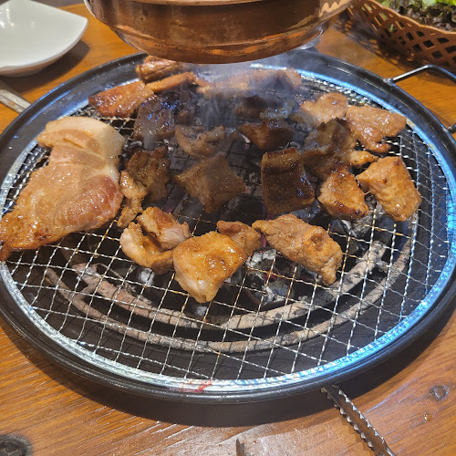 Opinii despre 명륜진사갈비당진점 în 당진시 - 외식업
