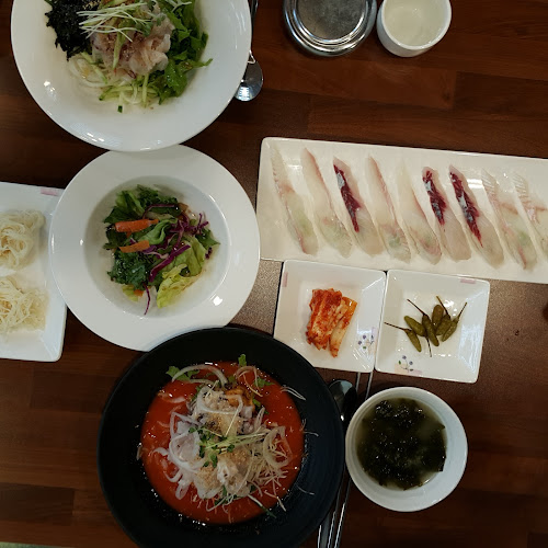 뱃노리횟집 - 외식업