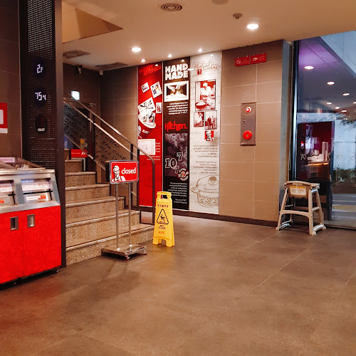 KFC 원주단계DT점