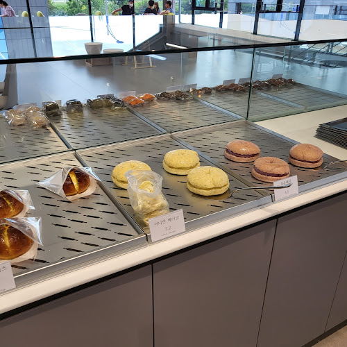 디디얌 - 외식업