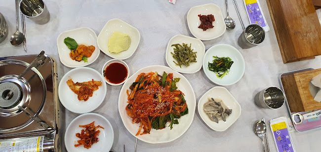 Comentarii opinii despre 여정식당여문점