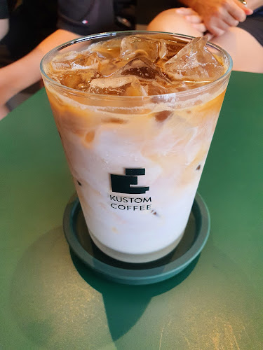 커스텀커피안성점 - 외식업
