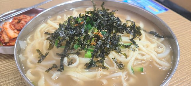 Opinii despre 국수집 în 군포시 - 외식업