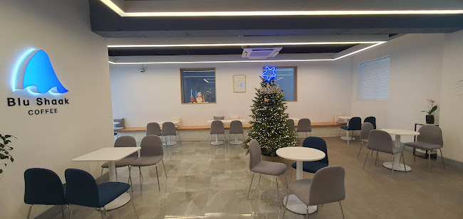 Blu shaak Gimhae city hall 블루샥 김해시청점