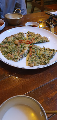 Opinii despre 몽촌토성보리밥손칼국수 în 하남시 - 외식업