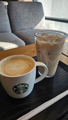 스타벅스 양산물금DT점 - 양산시