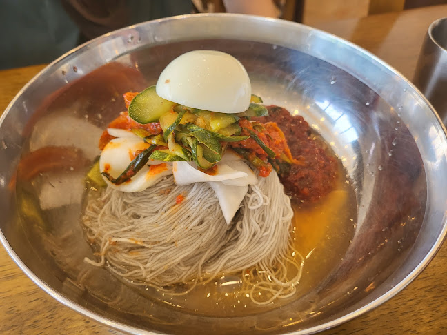 경기도 여주시 시, 세종로 300 KR