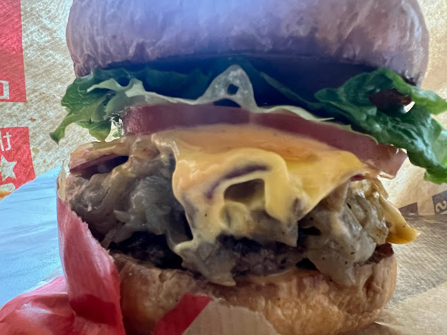 Opinii despre 루키스버거 în 수원시 - 외식업