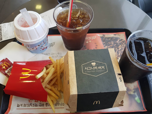 Comentarii opinii despre 맥도날드 목포석현DT점