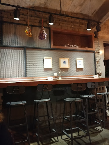 Comentarii opinii despre Project064