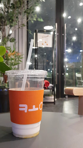 Opinii despre 콩카페 în 김포시 - 외식업