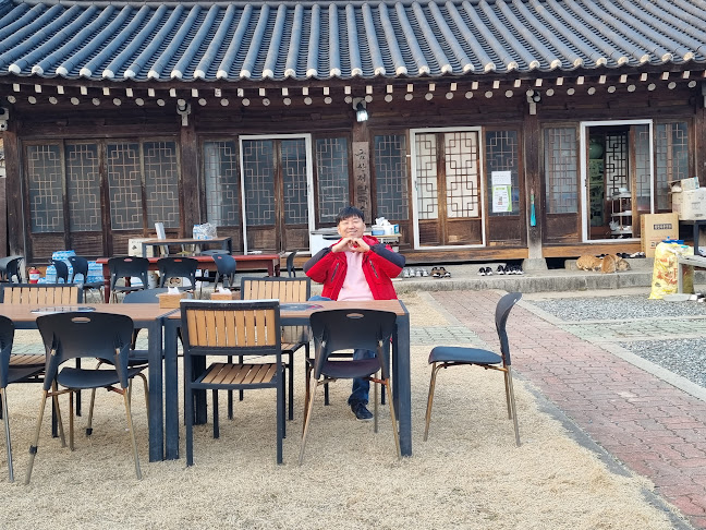 Opinii despre 금산재칼국수 în 경주시 - 외식업