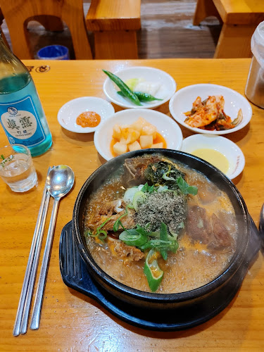 Opinii despre 큰맘할매순대국 în 수원시 - 외식업