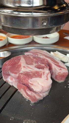 Comentarii opinii despre 고반식당 판교아브뉴프랑점