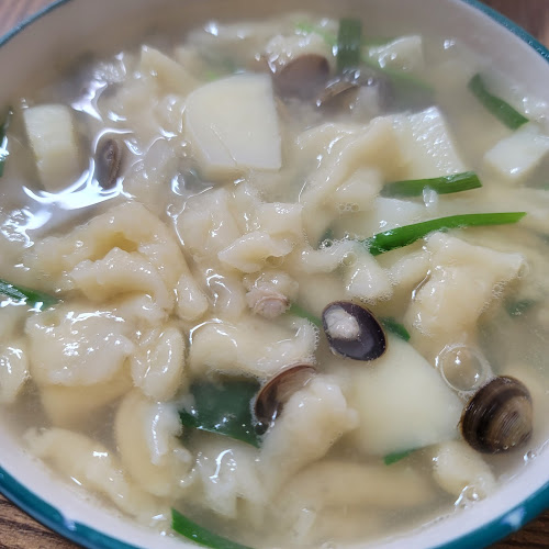 Opinii despre 간판없는 수제비 în 양산시 - 외식업