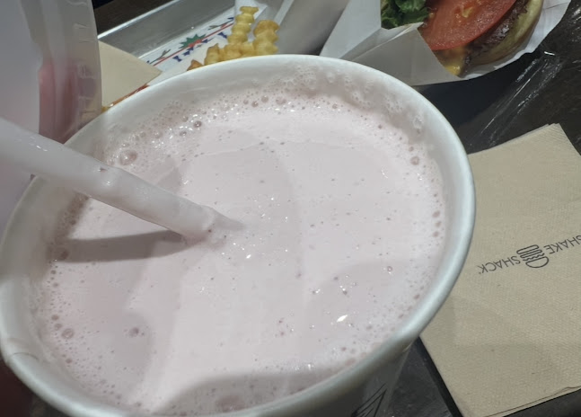 Opinii despre 쉐이크쉑 스타필드고양점 în 고양시 - 외식업