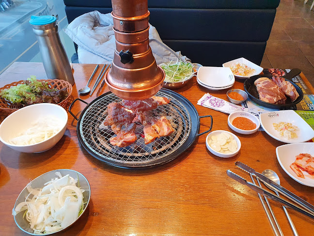 Opinii despre 명륜진사갈비당진점 în 당진시 - 외식업