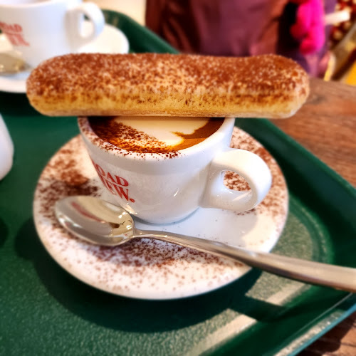 Opinii despre 커피로드뷰 익산 어양점 în 익산시 - 외식업