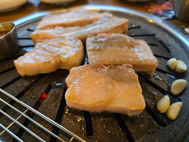 Comentarii opinii despre 국제갈비 군포당동점