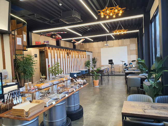 CAFE VAN - 외식업