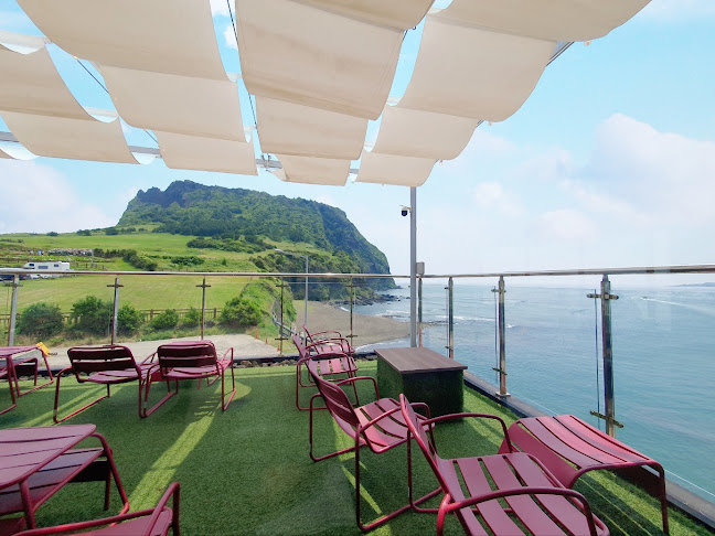 제주특별자치도 서귀포시 특별자치도, 성산읍 성산리 140-8 성산리140 2층