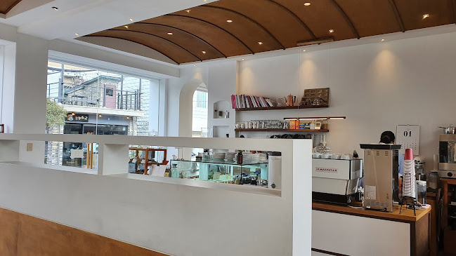 Comentarii opinii despre 짙은