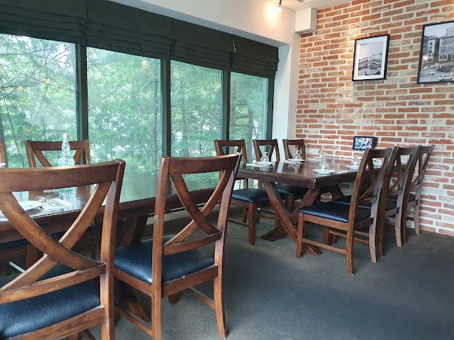 디엔디어스 - 외식업