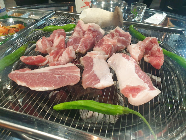 식껍 숯불돼지구이