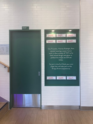 Opinii despre 크리스피크림 의정부민락점 în 의정부시 - 외식업