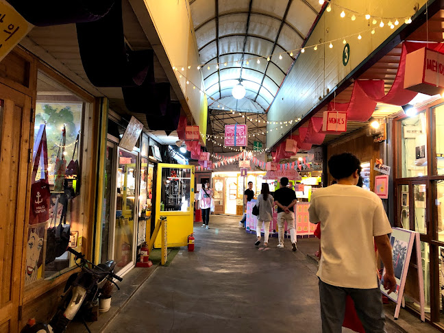 Opinii despre 남부시장 în 전주시 - 외식업