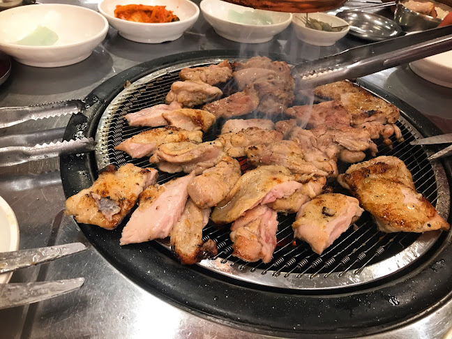 제주산숯불구이 함덕 흑돼지 한우 Black Pork Jeju Beef and Chicken - 제주시