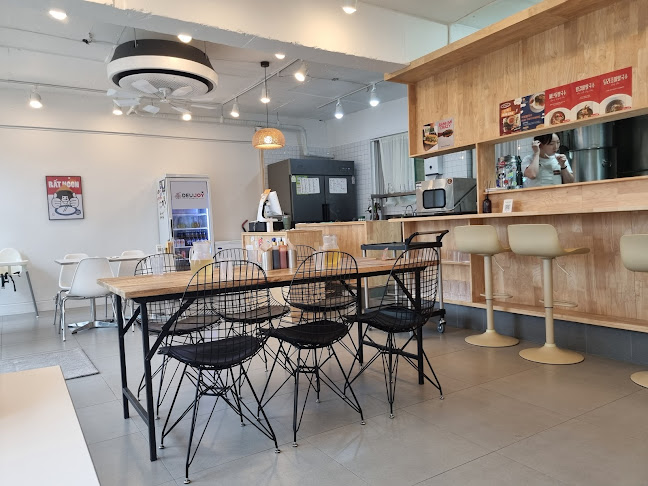 Comentarii opinii despre 딜리조이쌀국수 DELIJOY