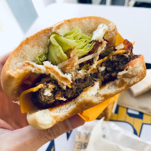 노브랜드버거 서산호수공원점 - 서산시