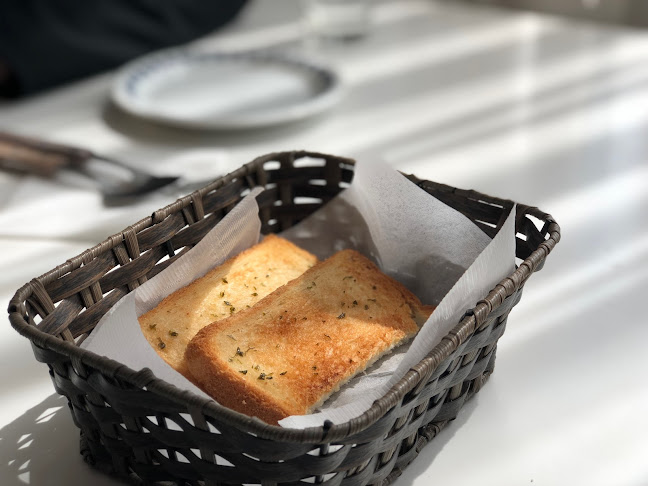 Opinii despre 운멜로 în 수원시 - 외식업